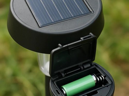 Lampki solarne do ogrodu i na działkę — porównanie rozwiązań i alternatyw