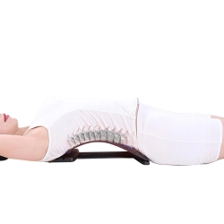 Przyrząd do rozciągania pleców back massage magic