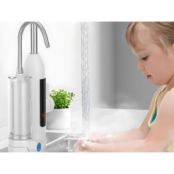 Przepływowy podgrzewacz wody 3000w z filtrem kran bateria kuchenna lcd