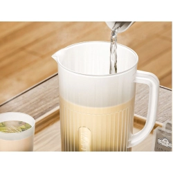 Dzbanek plastikowy 3l z pokrywką do wody soku napojów lemoniady pojemny