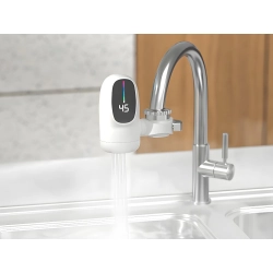 Elektryczny podgrzewacz wody do kranu lcd 3000w przepływowy z wyświetlaczem