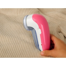 Golarka do ubrań swetrów tapicerki odzieży usb pojemnik 3 ostrza akumulator