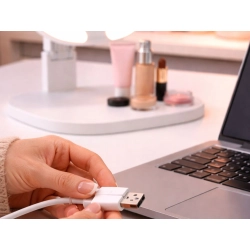 Lusterko kosmetyczne LED USB z regulacją światła
