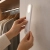 Lampka LED z czujnikiem ruchu USB magnetyczna do szafy na schody 1,5W biała