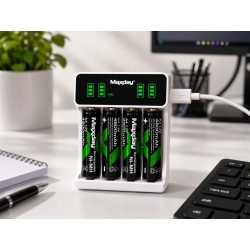 Ładowarka do akumulatorków AA i AAA LCD z kablem USB-C i 4 akumulatorkami AA