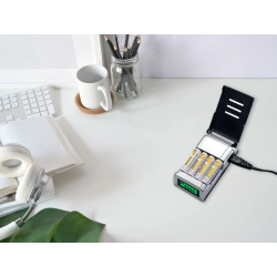 Szybka ładowarka do akumulatorków baterii paluszków aa i aaa automatyczna