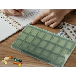 Pojemnik na leki tabletki pudełko pory dnia lekarstwa kasetka tygodniowy