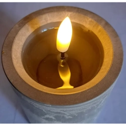 Świeca LED 7.5x10 imitacja marmuru z realistycznym efektem płomienia