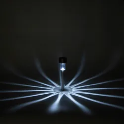 Lampka solarna ogrodowa do trawnika ze stali nierdzewnej 6500K