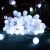 Lampki choinkowe mleczne kulki 25 LED 2,5m na 3 baterie AA zimne światło praktyczne i efektowne