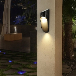 Lampa kinkiet zewnętrzny solarny LED czarny/szary