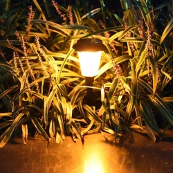 4xlampka ogrodowa solarna z efektem płomienia zest