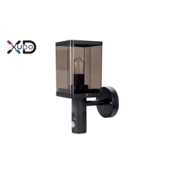 Kinkiet LED E27 60W czarny IP44 z czujnikiem ruchu PIR do wejścia i na schody