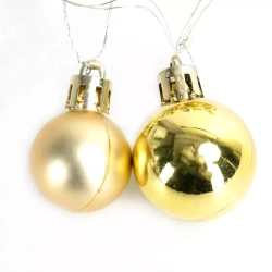 Lampki choinkowe 2m/20 led na 3 baterie AA duże i małe złote bombki