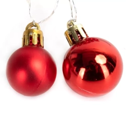 Lampki choinkowe 2m/20 led na 3 baterie AA duże i małe czerwone bombki