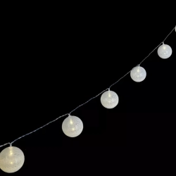 Bawełniane kule girlanda 10 białych lampek 2 m długości na baterie-Ciepłe