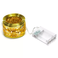 Szarfa choinkowa 10 m na 3 baterie AA złota w gwiazdki 5 cm ciepła